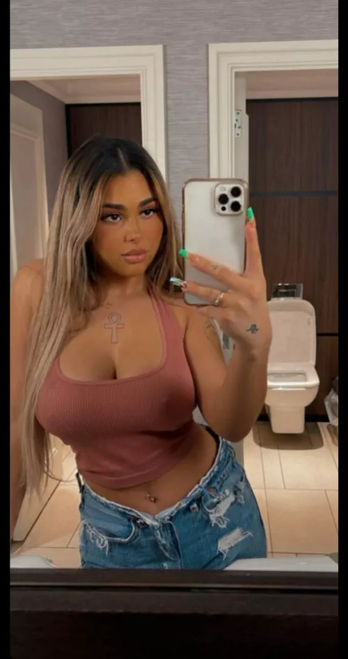 sara nips by International_Deal47