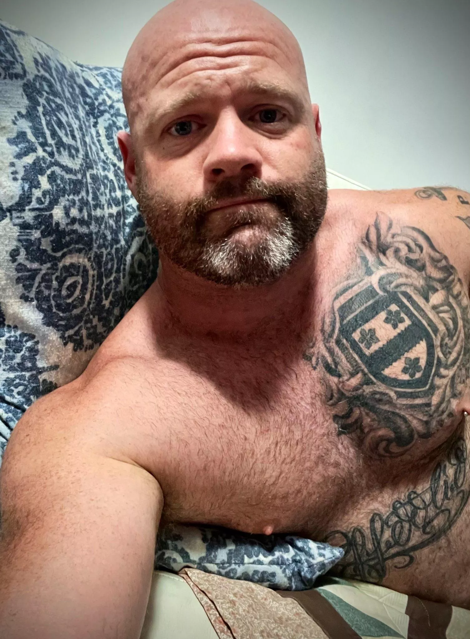 Saturday night vibes posted by rainbowphase