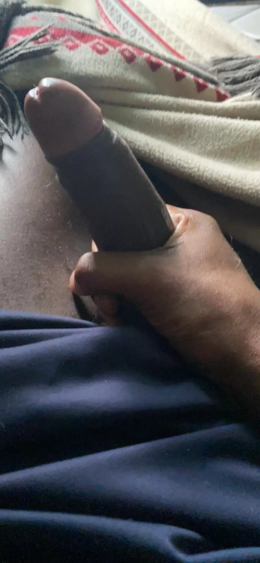 Saturday stroking posted by freakydeakyyyt