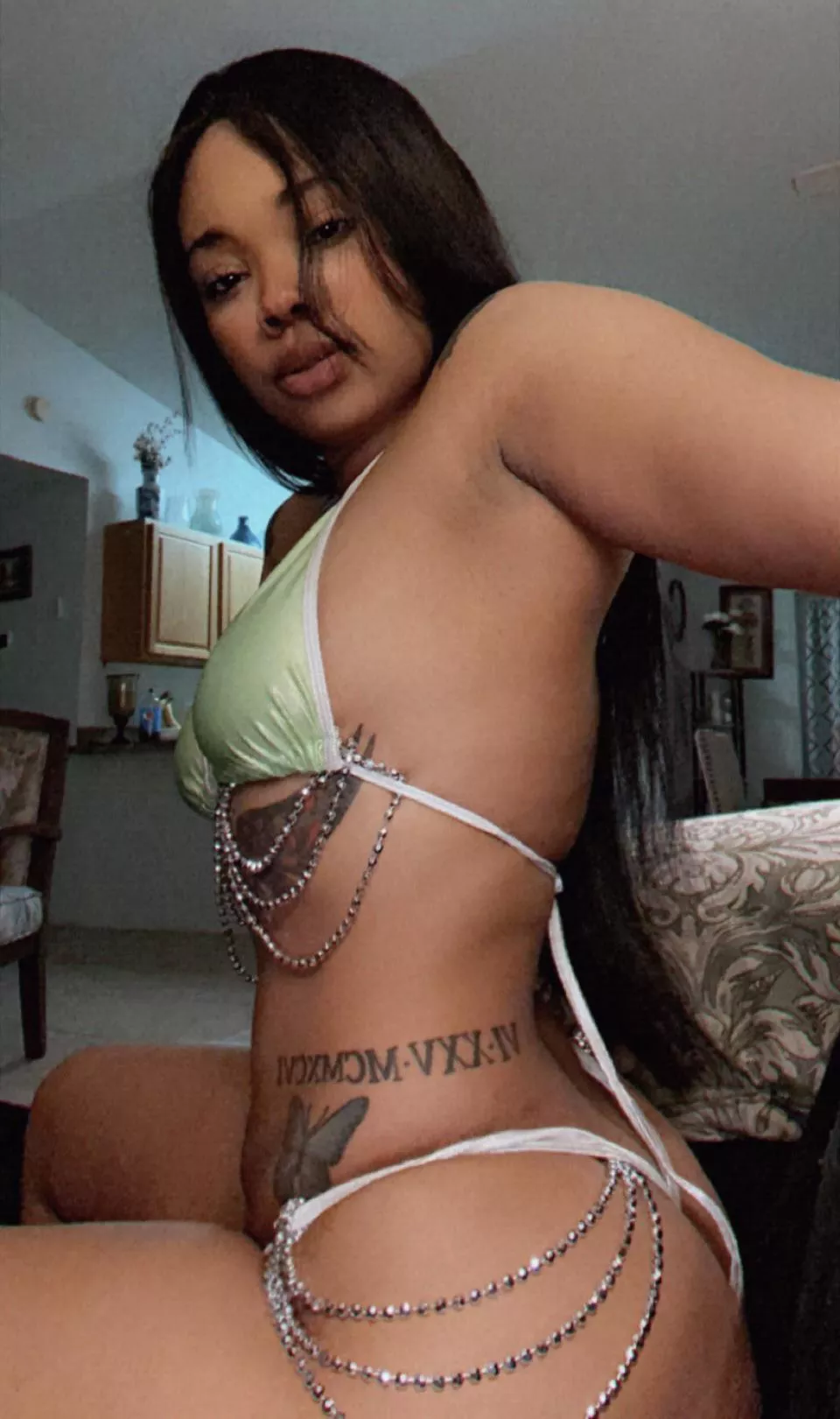 Say hi if you’d cum on my face☺️ posted by prettysoul35