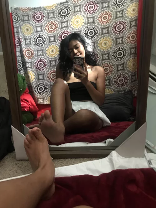 Say Hi to Daniel in the back!😜 by hazelnut_slut