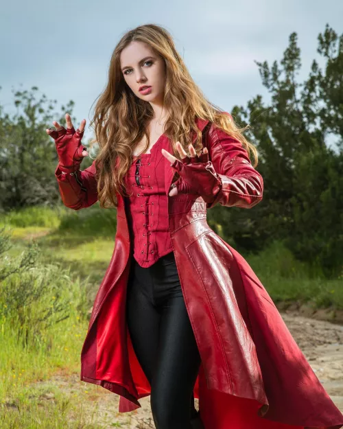 Scarlet Witch by Darthlexii by ifindcosplay