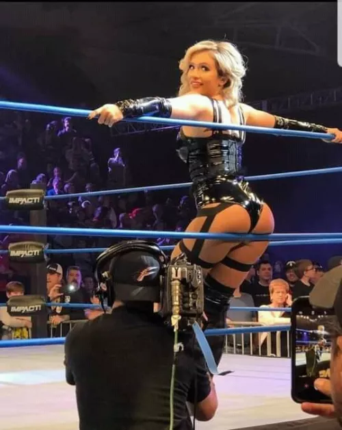 Scarlett bordeaux by papapapa_42