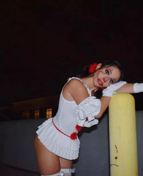 scary by siimple_code