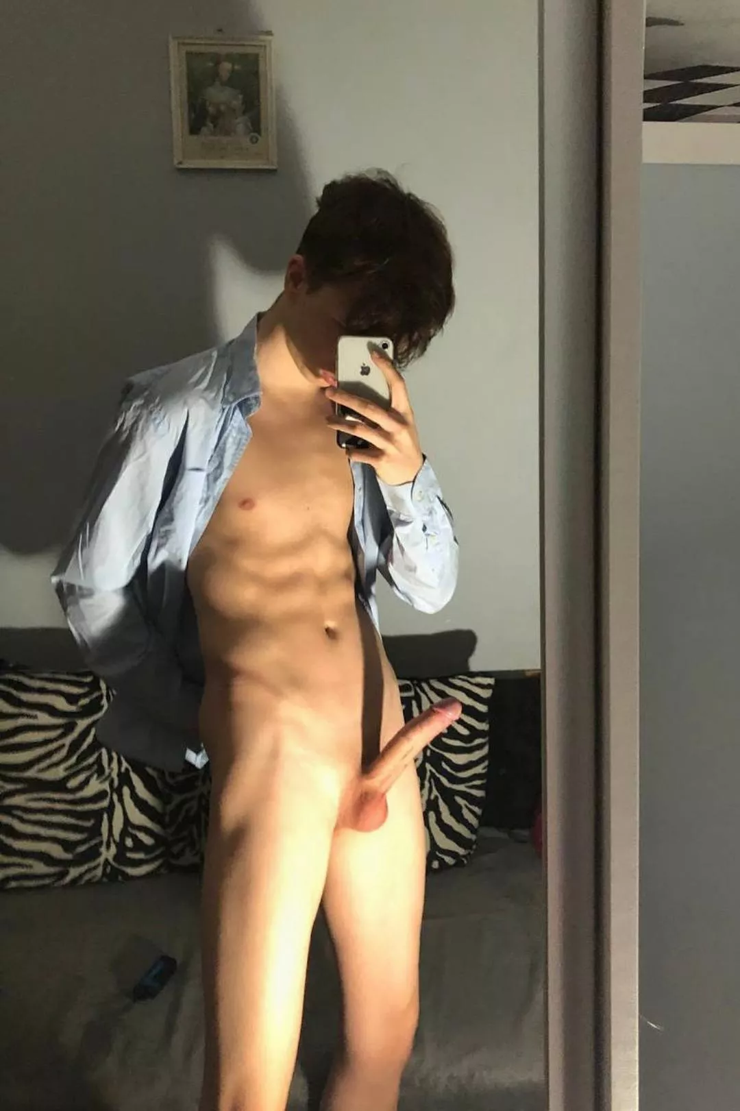 Schoolboys always horny 🥵 posted by Joshua_twink