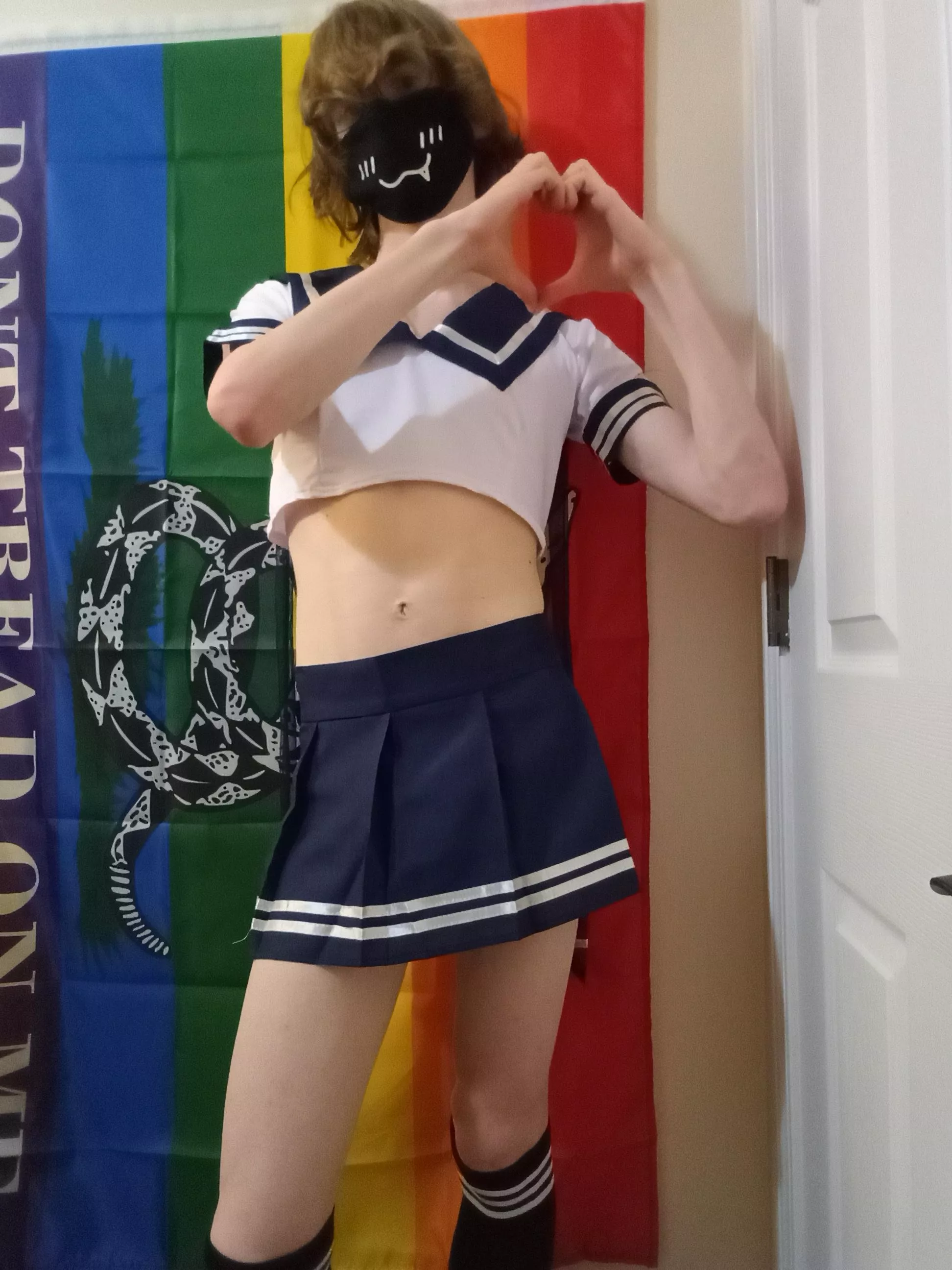 Schoolgirl (Schoolboy?) Saturday posted by MUwUte723