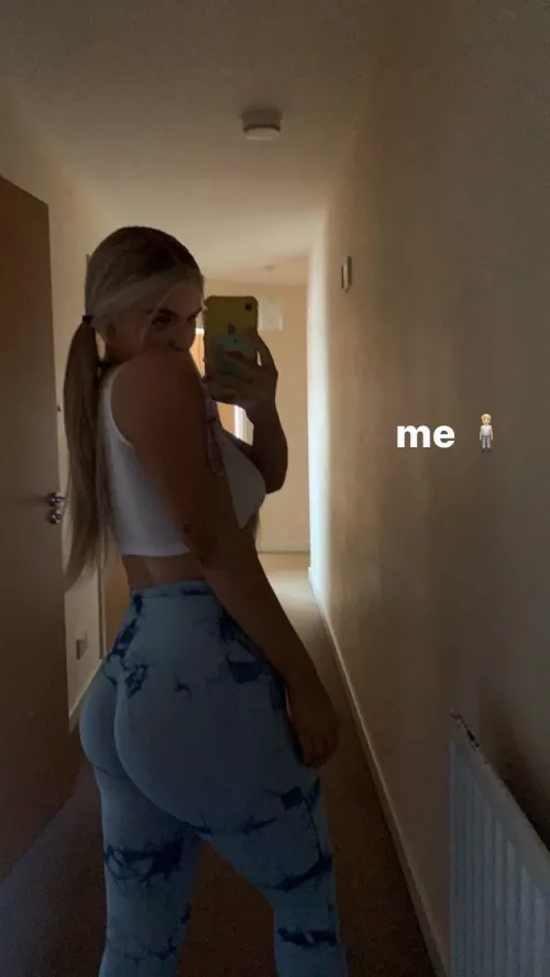 Scottish pawg by AdaWong1998