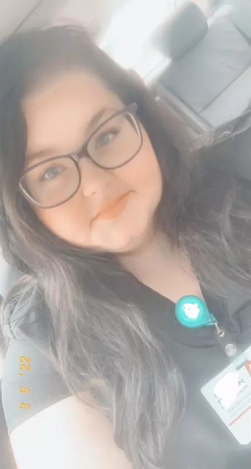 Scrubs on and now time for work…come chat with me and keep me company for the night🤗 link in comments! by Ornery-Cranberry5271