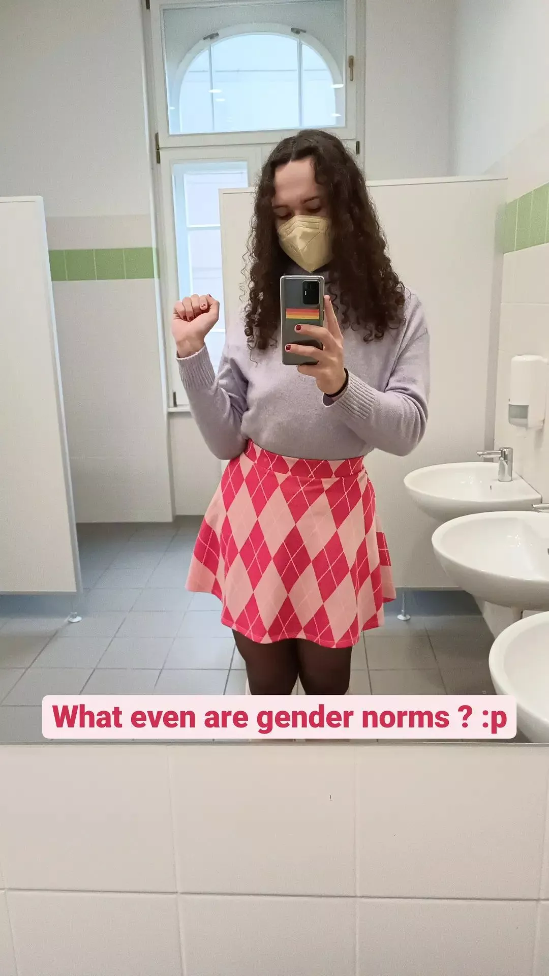 second time this week I'm at school in a skirt :3 posted by samuelbakos1234