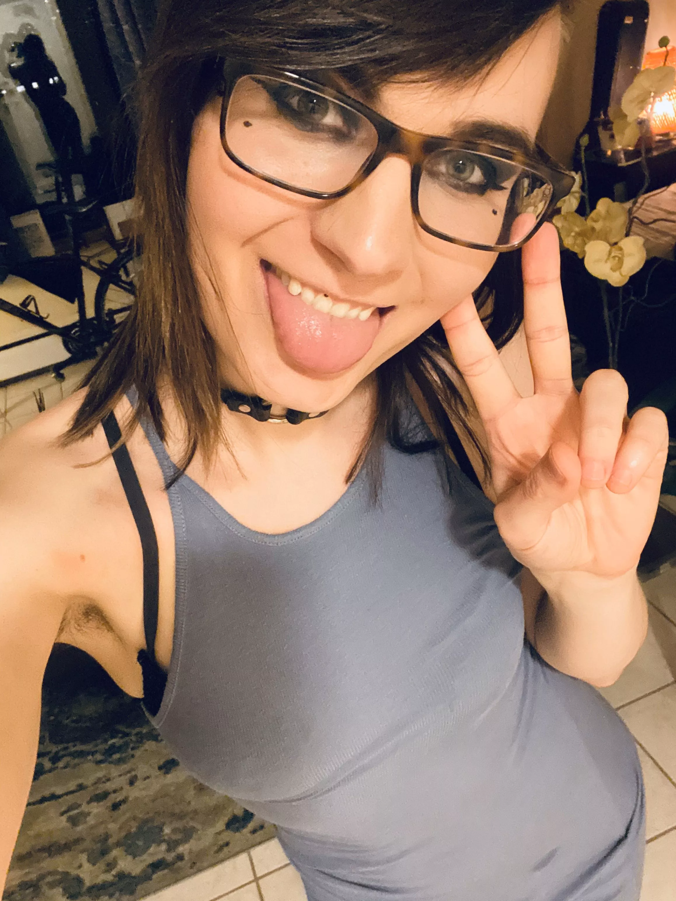 See I can smile! posted by AvaShade