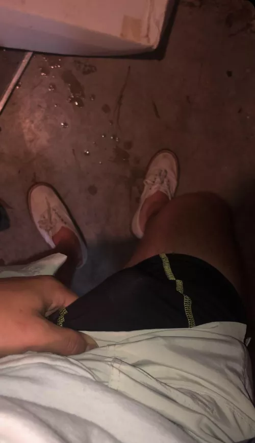 See that tip? by Big-Guy-02