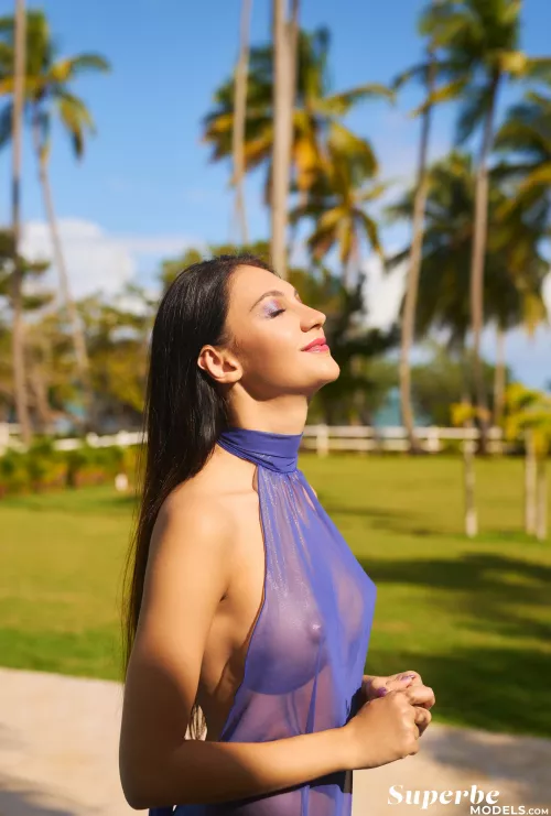 See through by kuterthi