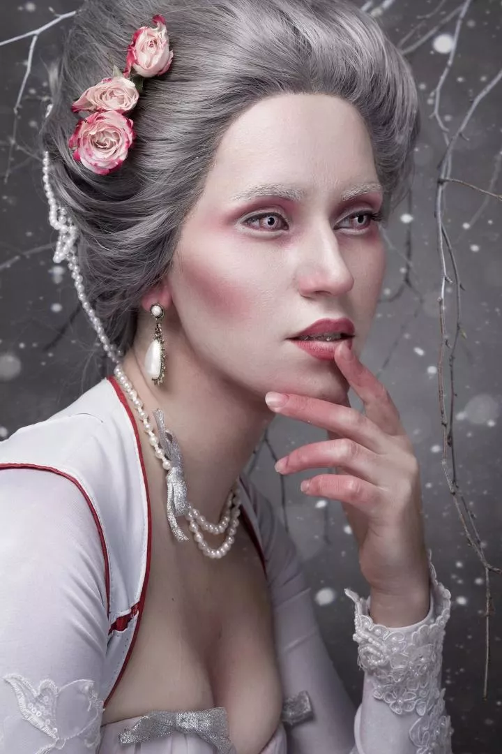 [self] JulianaKota posted by JulianaKota