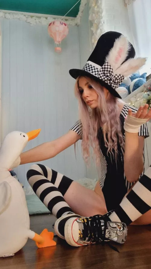 [Self] The insane hatter from Alice in Wonderland by Angels_Wear_Sneakers by Angels_Wear_Sneakers