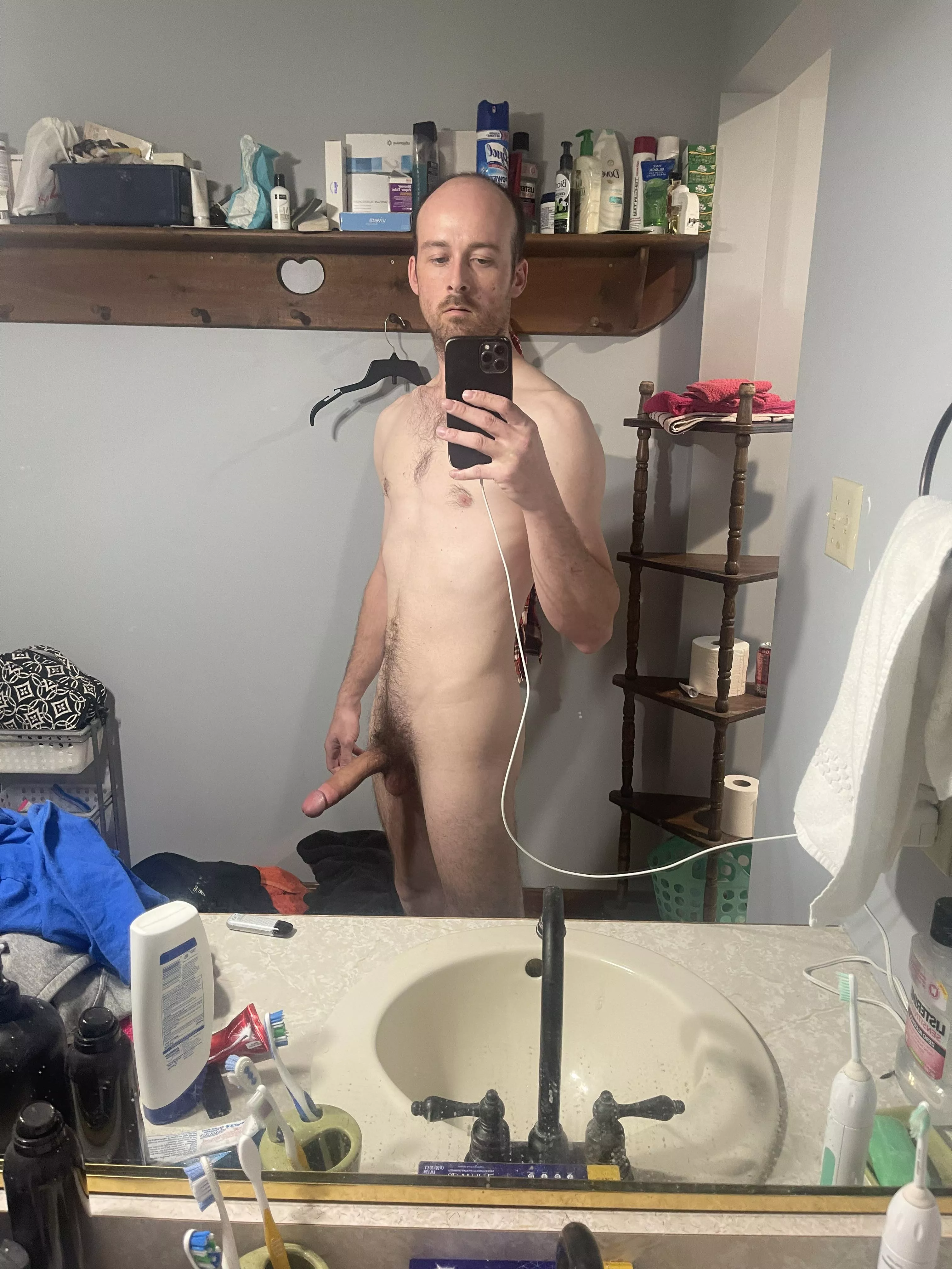 Selfie posted by Only-Rip5342