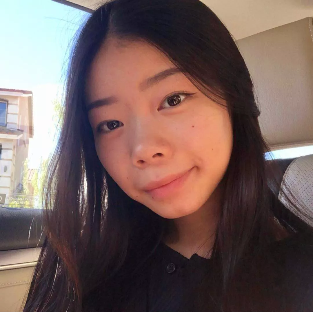 selfie 😄 posted by wennem7654