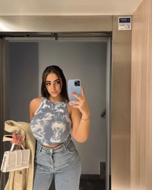 Selfie by civilrainy