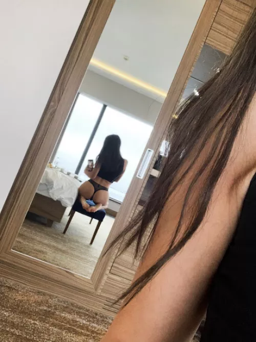 Selfie with my ass by rain_julia