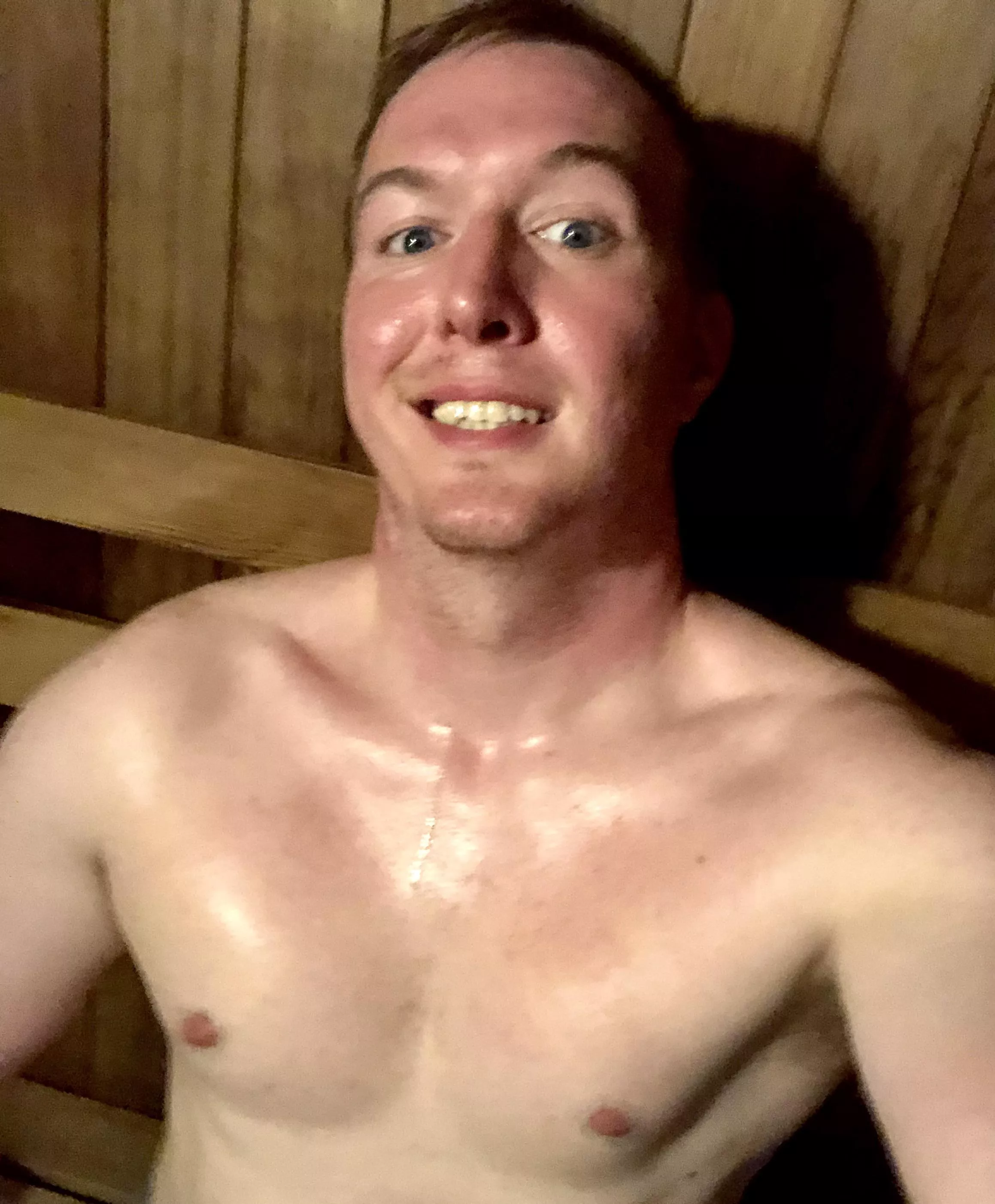 Selfies in the sauna 🤣 posted by BrosClub1