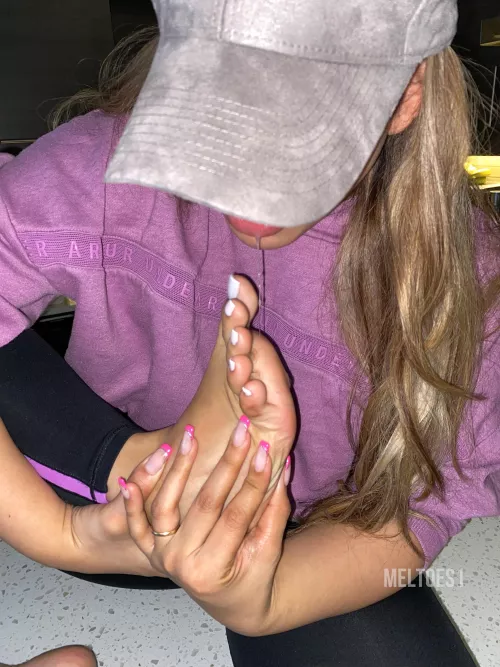 Self-worship 😉😉 by Meltoes1