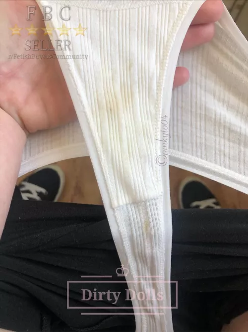 [selling] AUNT FLO IS HERE 💎 Panties & Vials 💎 Fast, discreet shipping included 💎 See my pinned menu 💎 by pinkyto04