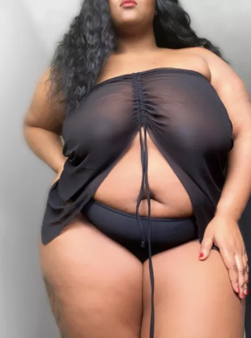 [selling] Fetish Queen Nym now available for video chat, audio call and sexting. Prices, contact and specialties down below by bbwnympho98