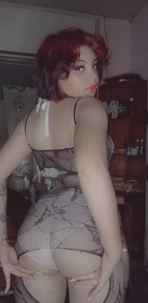 [🌜SELLING🌛] Hi honey, I am 19 years old, with a juicy pussy, little tits and a fat ass. You can text me and have a little of fun (Gfe, sexting, photosets, vids, video calls). Kik and snapchat: Sweet_parkerx 🔥💦 by LittleNightycute