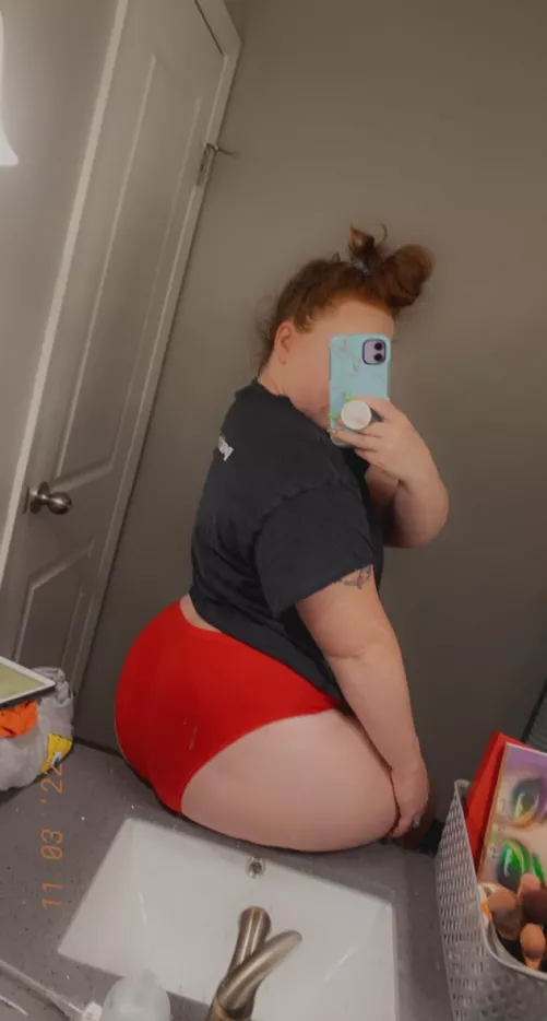 [SELLING] let’s have a sleepover😴❤️ pics, vids, sexting, GFE, dropbox(3,300+ items), panties, premium, OF, etc. KlK: ctrlr / SC: bunnybabesred / OF: rhbunnyb by RedHeadedBunnyBabe