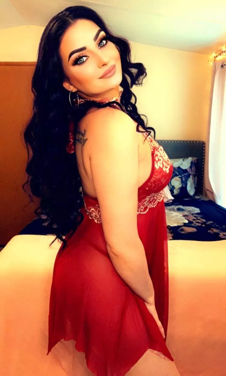 [Selling] 🌹 Making you horny & making you smile are my two favorite things 🌹 Verified 🌹 Panties/Wearables, Pics/Vids, Sexting, GFE, Vials, Candy & more. Menu & Reviews are pinned 🌹 posted by thatbeach247