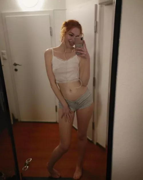 [selling] 🧡 Taking requests for your desired duration for panty wear🧡 Doing upto 5 days!! Hit me up on kik @bexbecki 🧡 by yylola