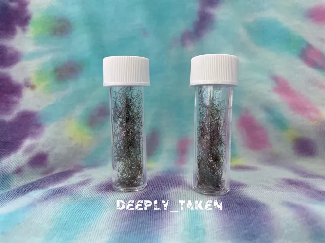 [Selling] [UK] [Fet] 🖤 Pubes for sale! 🖤 Only two vials available! 🖤 £50 ($65) Each - Will come vac sealed in discreet packaging 🖤 DM/Message or Kik Deeply_Taken to purchase by Deeply_Taken