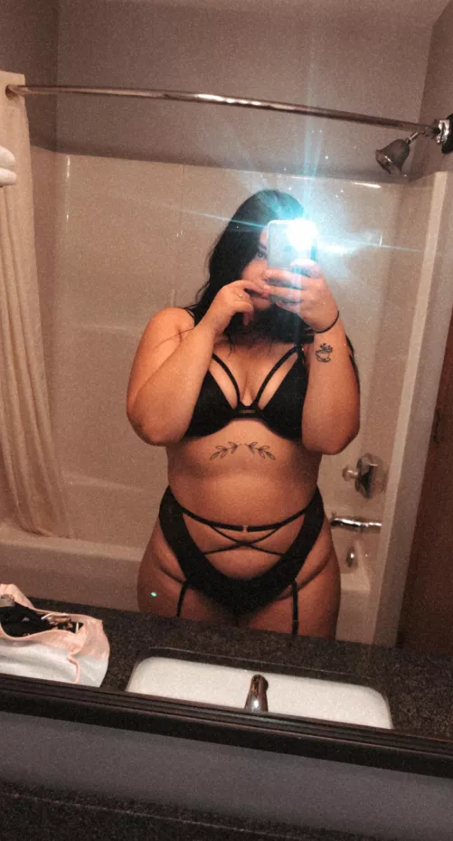 [selling] [USA] Panties for sale! Lots of different kinds to choose from. Vacuum sealed. Sometimes have matching bra and panty sets available. Also have socks and pics and vid’s. Dm me for more info! Link in bio! by GrandAdministration9