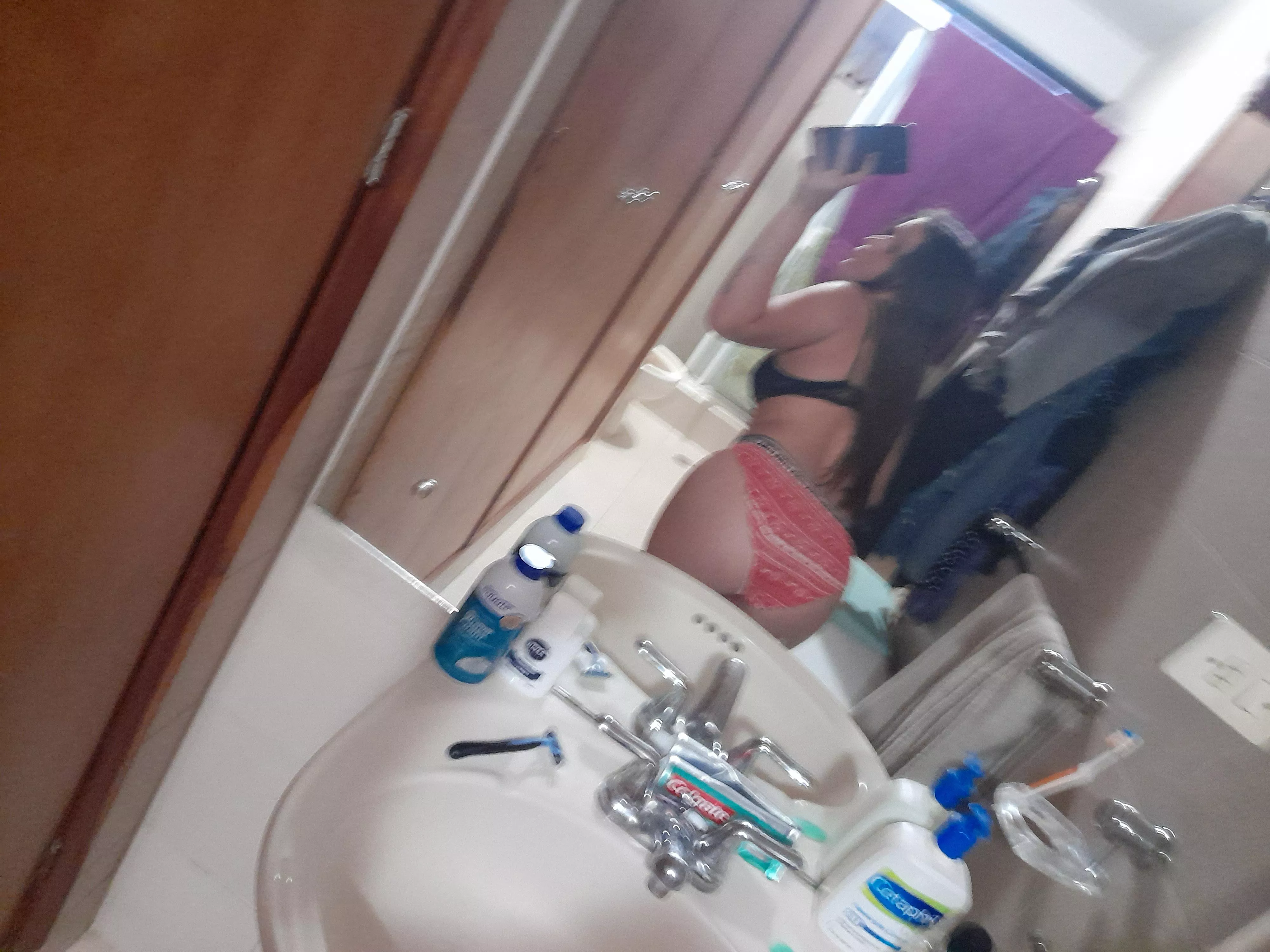 [Selling]🔥(20) years old [F] 🐇 latina lady looking for my SD♦️ (custom pics and vids 📸, private cam and sex tapes , sexting or GFE 🎀 ) i can verified ✔ Kik : Fanimendez_20 Snapchat : fanimendez354 posted by FaniMendez