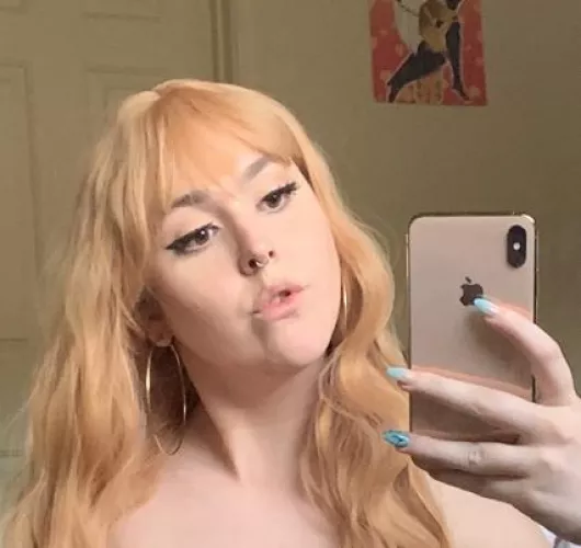 [Selling][US] It's crazy to think that after all these years, I still have these panties! Who wants to take this ruined thong away from me? 🤤💦 by Ellichino