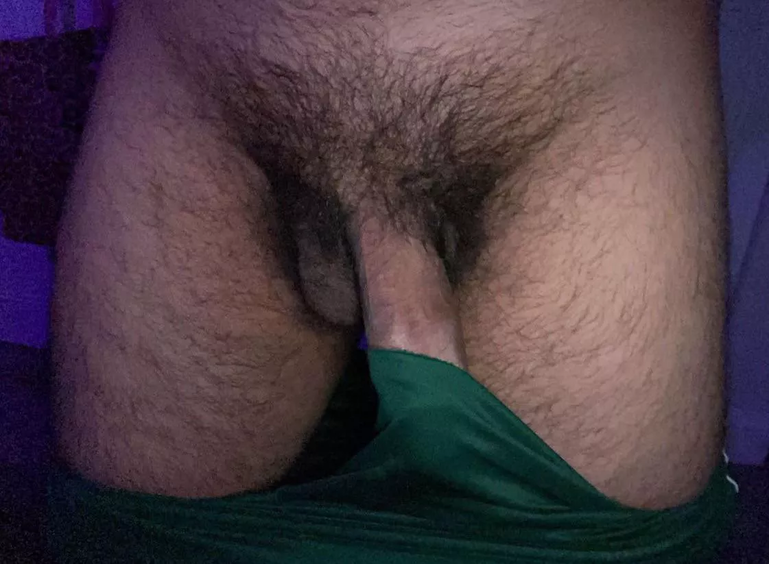 Semi posted by uhsammyhuu