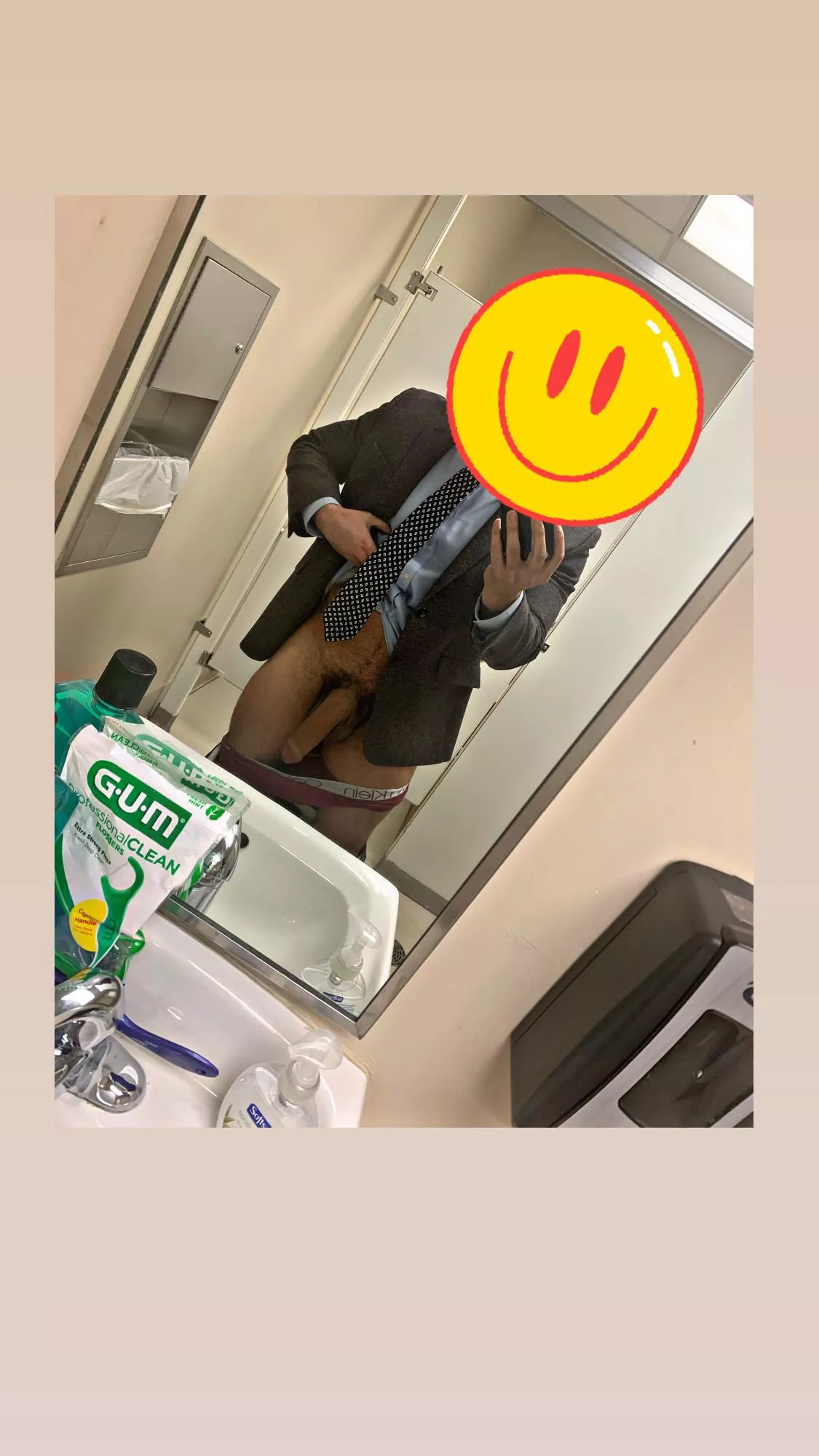 Semi at work posted by No-Back826