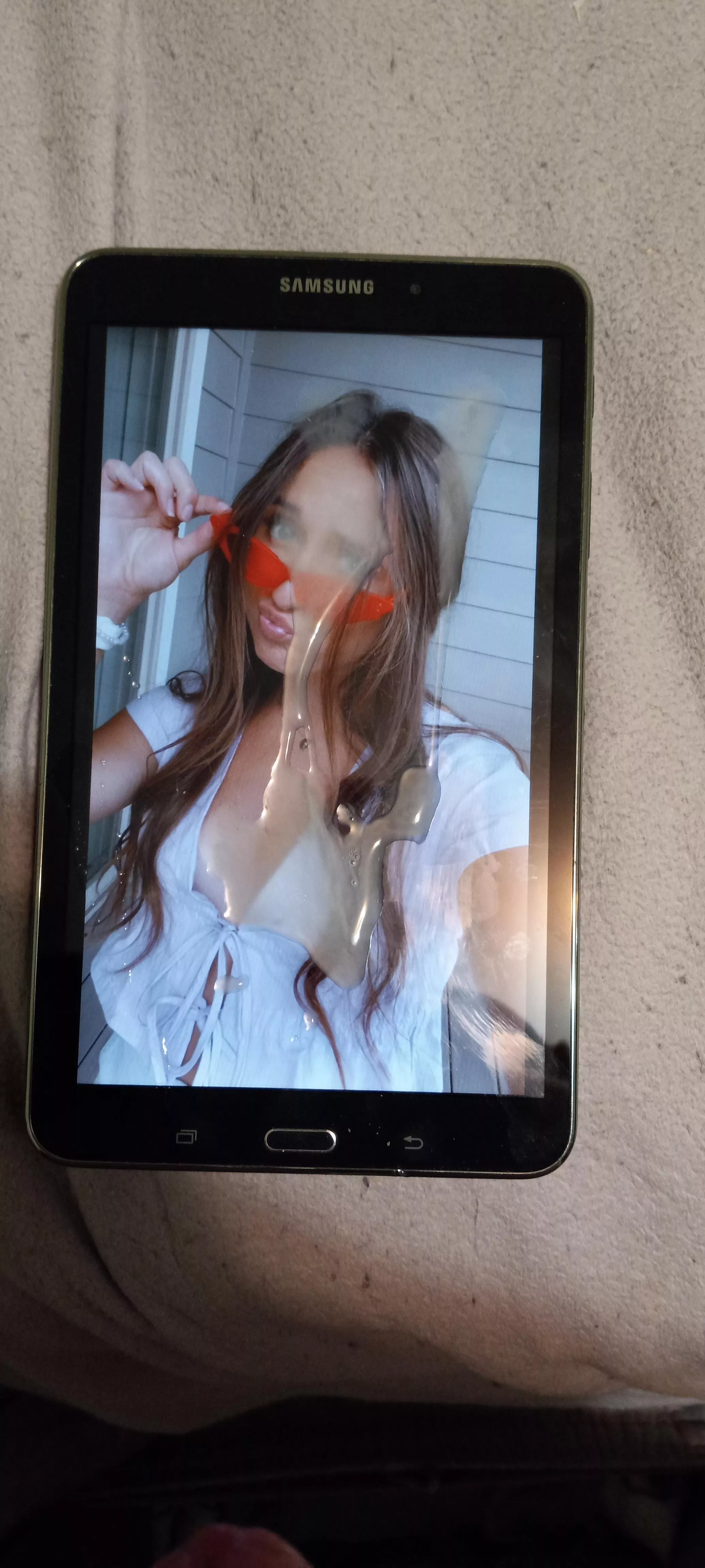 send me e girls to cum on posted by DerrickisAv