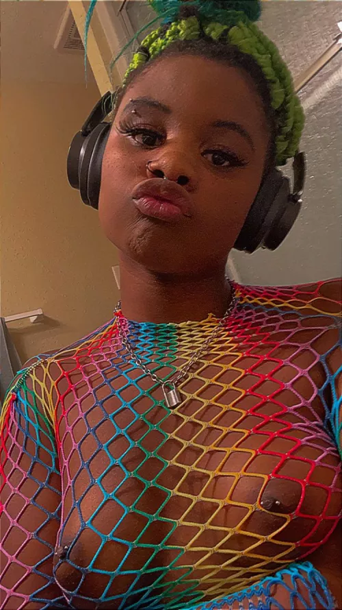 Sending you ebony kisses :p by Beck_lover