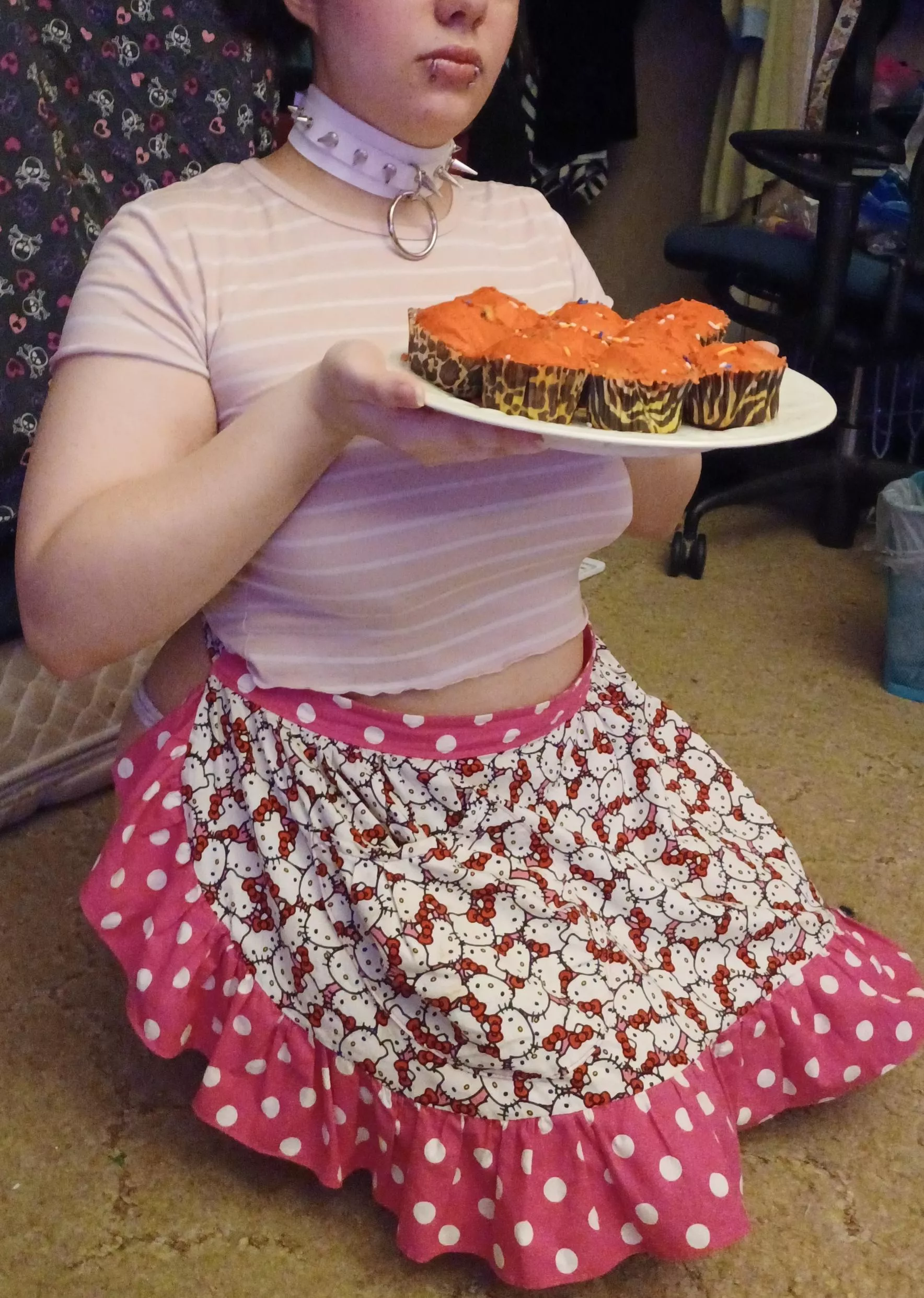 Serving You posted by ftmfairy