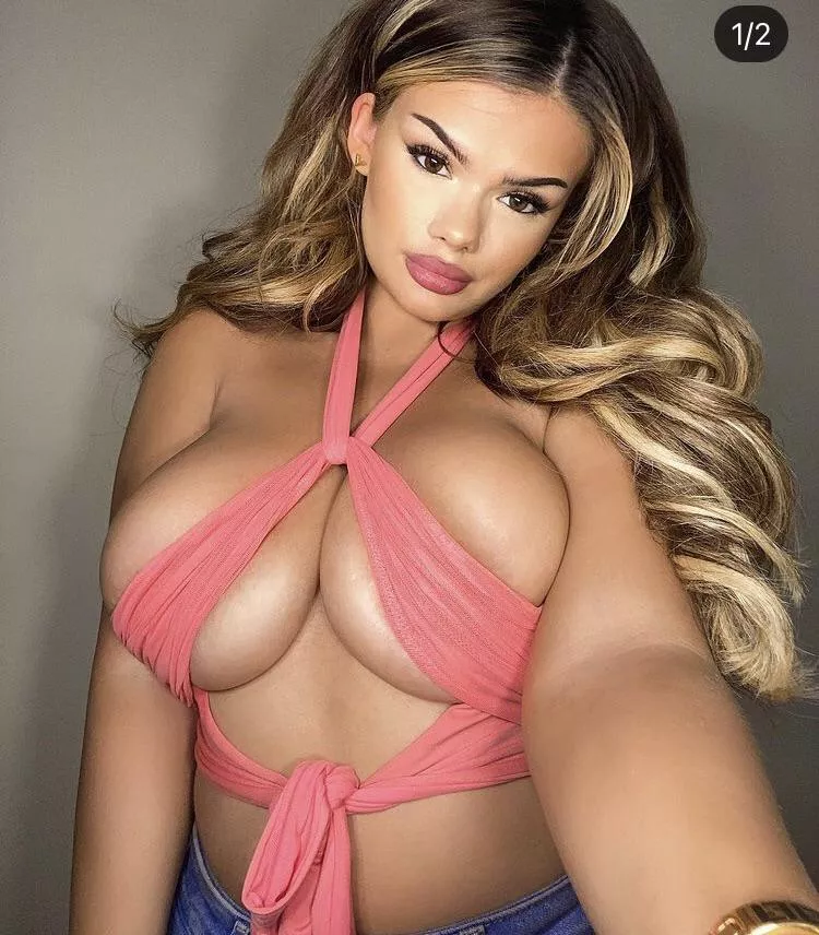 Sexiest top posted by Hornylad2000uk