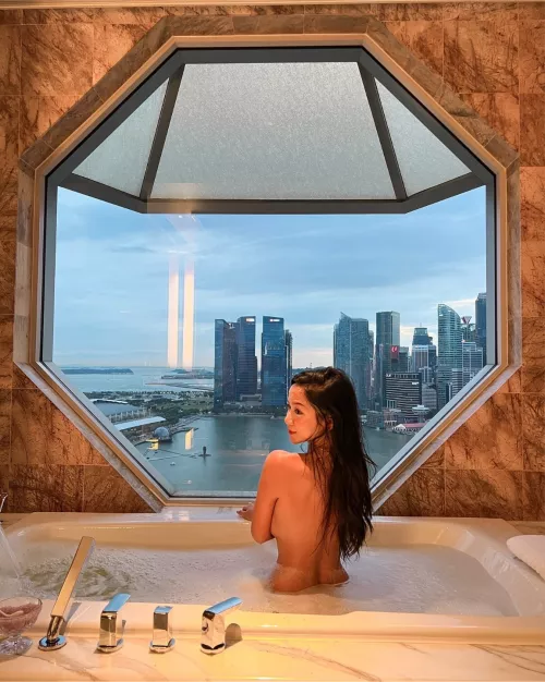 Sexy back by angizni