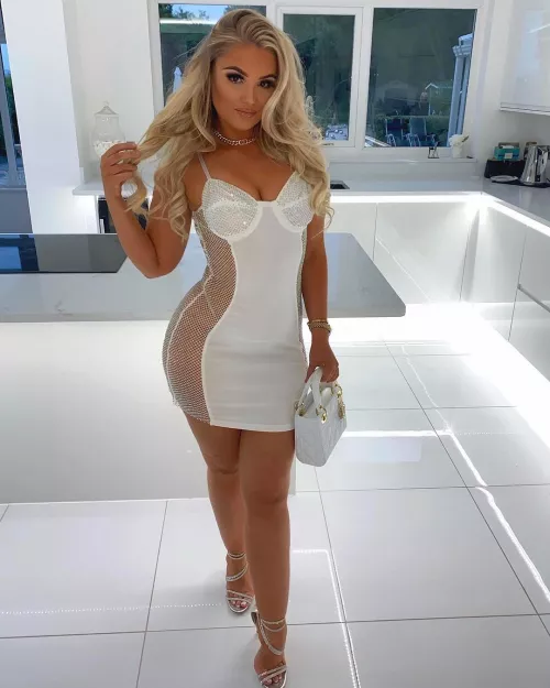 Sexy blondie by caneira12