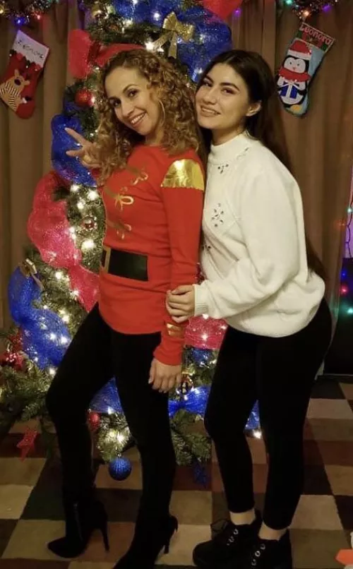 Sexy Christmas duo😍 by boiboiboi7152