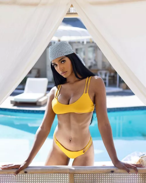 Sexy indian by infinityman123