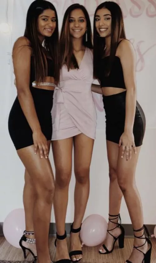 Sexy legs by PinPuzzleheaded8754