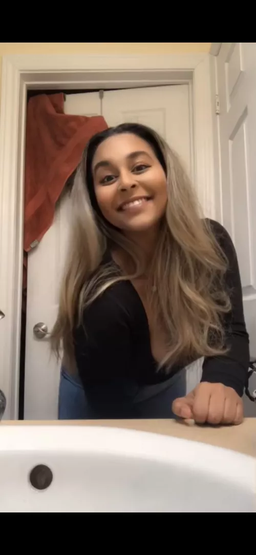 SFW post 😂 by shinobukocho14