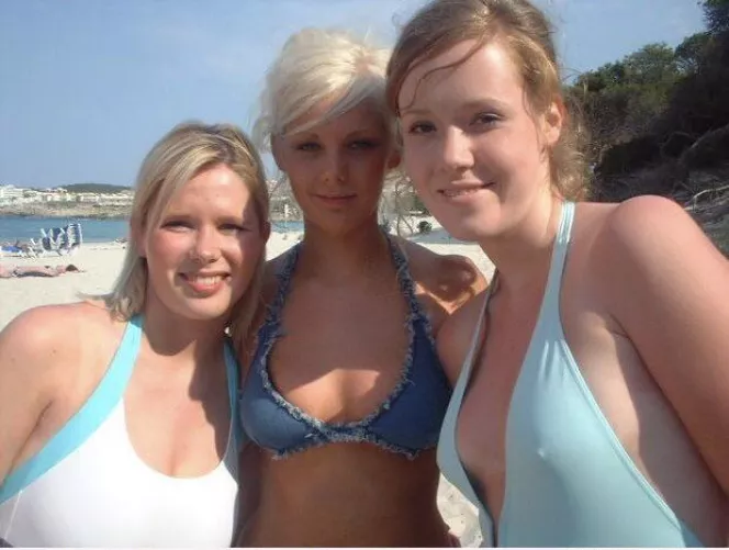 Shadows on M by Kyzp