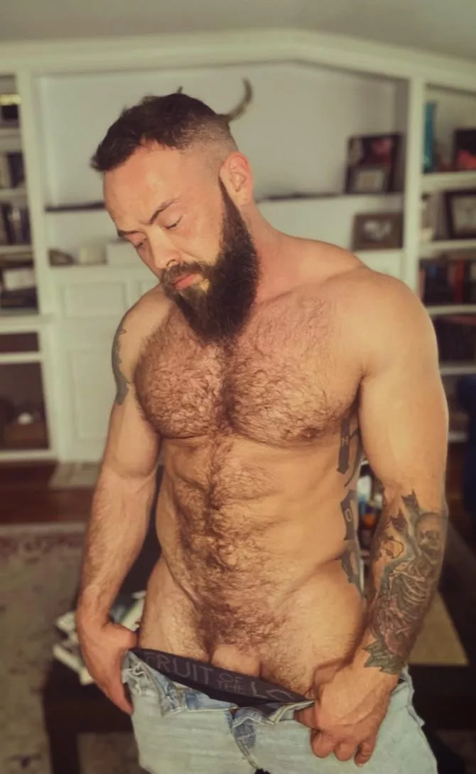 Shall I slip💦into something more comfortable?🤓 posted by Peter_Pipes