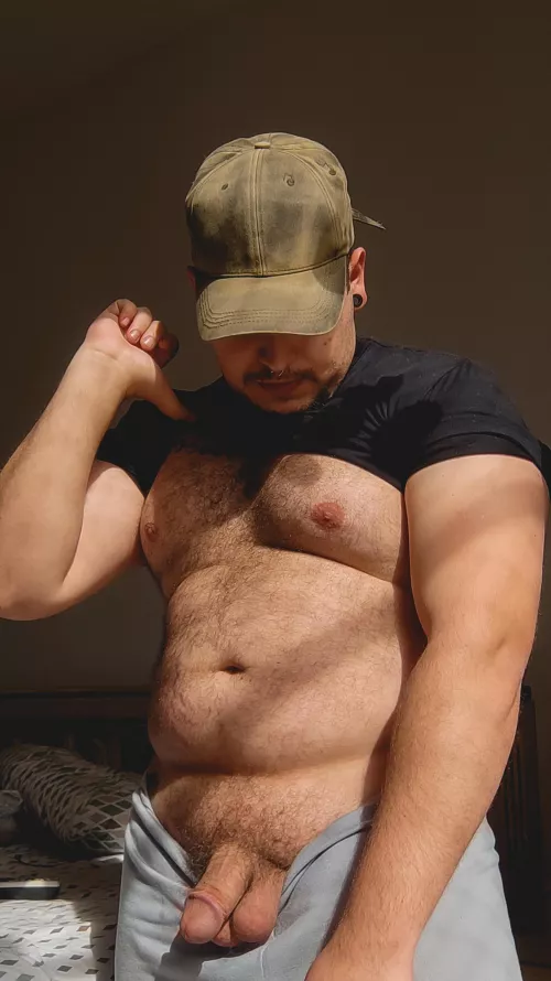 Shall we sunbathe together? by babybrinde