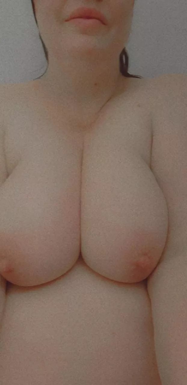 shameless slut posted by lucysherman